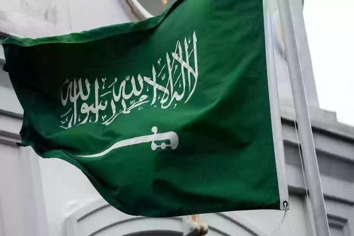 الحكومة السعودية تعلن ترحيل المقيمين العاملين في هذه المهن