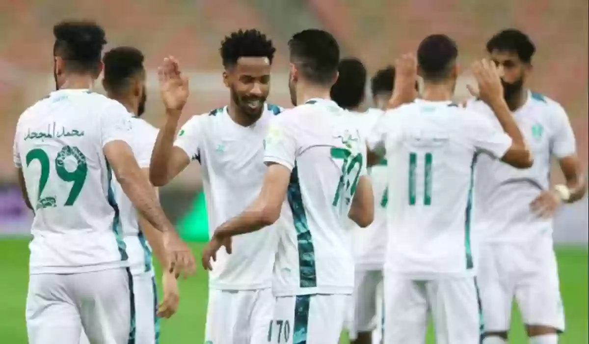نجم فيورنتينا يقترب  من الانضمام إلى الأهلي.. خطوة مفاجئة