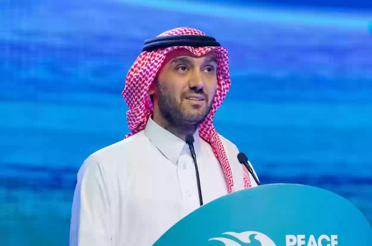  وزير الطاقة يوضح بعض النقاط بخصوص الثياب السعودية
