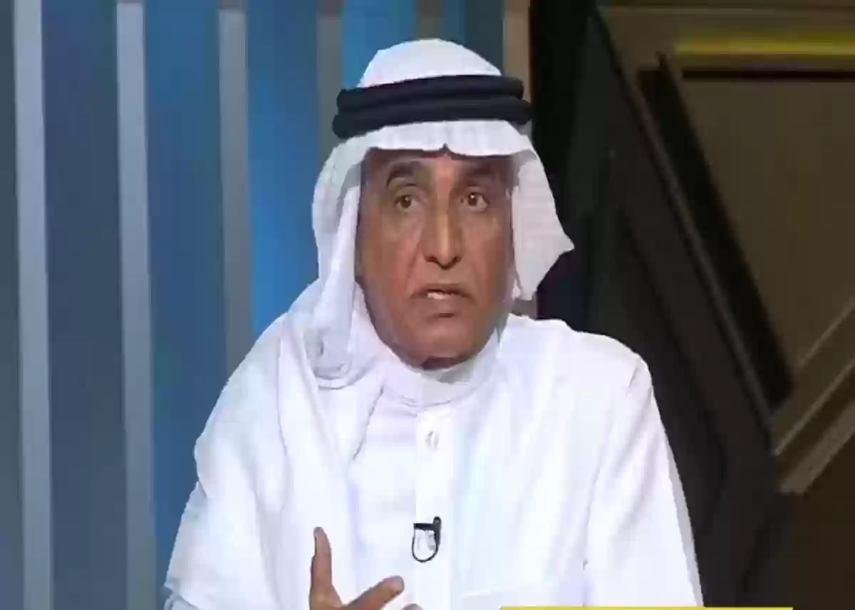 محمد فودة يفتح النقاش حول أخطاء مؤثرة لحكم مباراة النصر والخليج!
