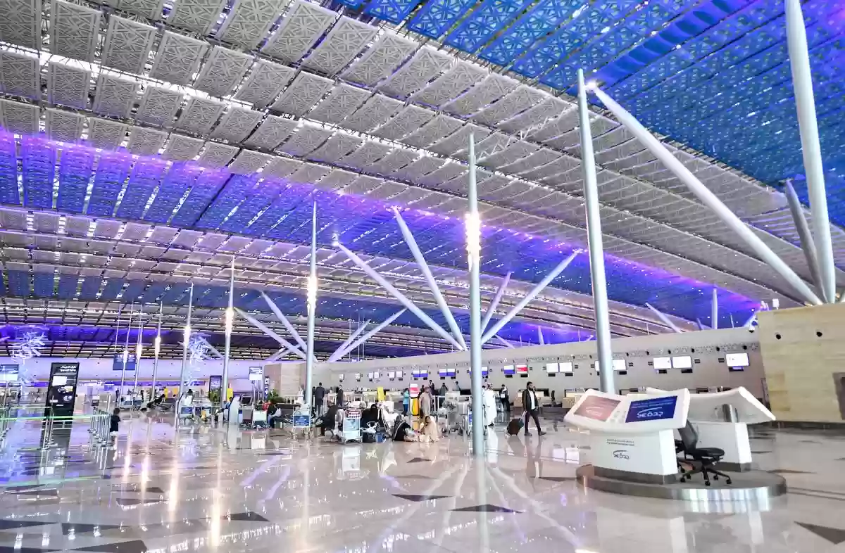 مطار الملك عبدالعزيز يسجل ارقاماً قياسية