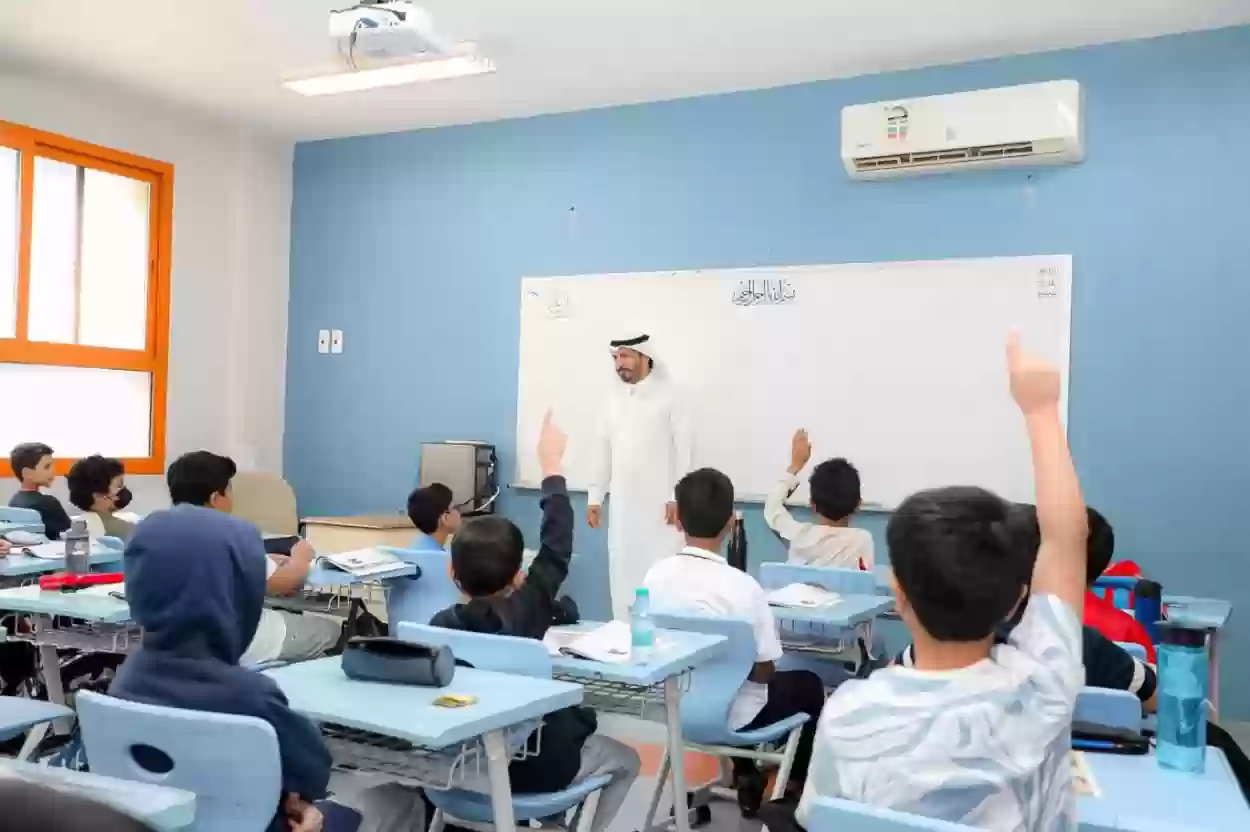 توضيح من التعليم السعودي حول دوام المدارس في رمضان 144