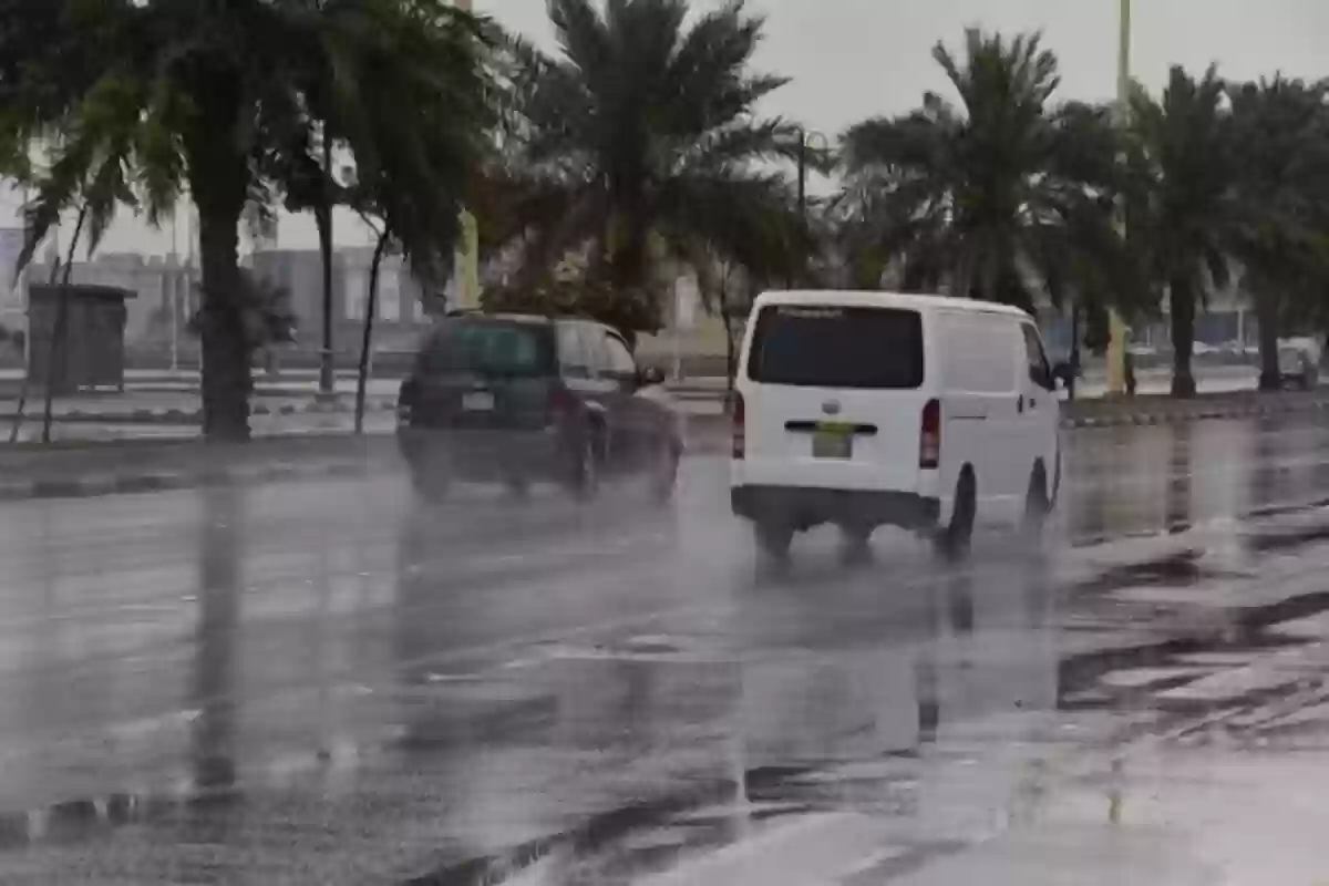 من اليوم وحتى الأربعاء.. الدفاع المدني يحذر أهالي 6 مناطق من سوء أحوال الطقس
