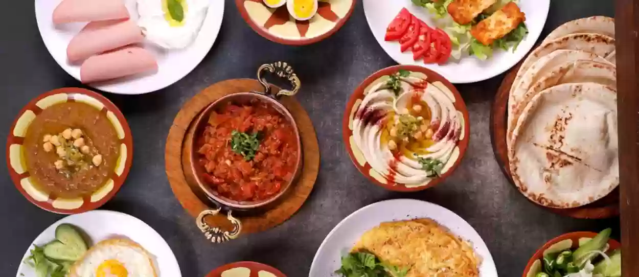 لا تفوتك العروض | بوفيه افطار رمضان الدمام (قائمة أفضل الأماكن + المنيو مع الأسعار)