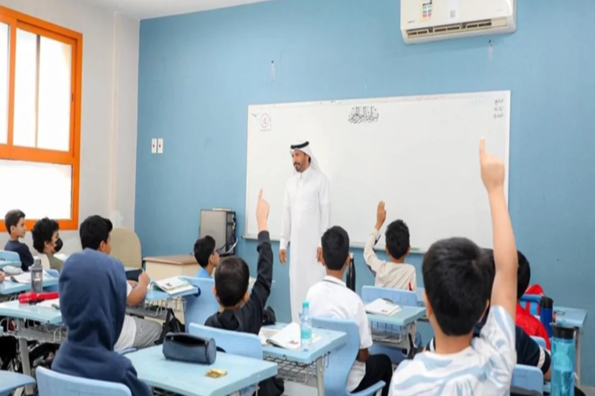 صورة لطلاب مدارس بالسعودية 